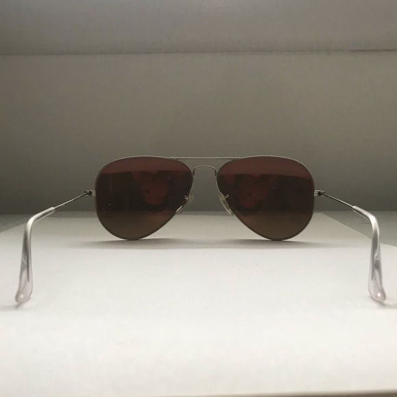 Ray-Ban pink mirrored aviators main image 5